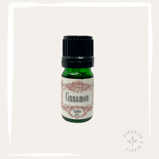 Bottle of Pure & Organic Cinnamon Essential Oil 